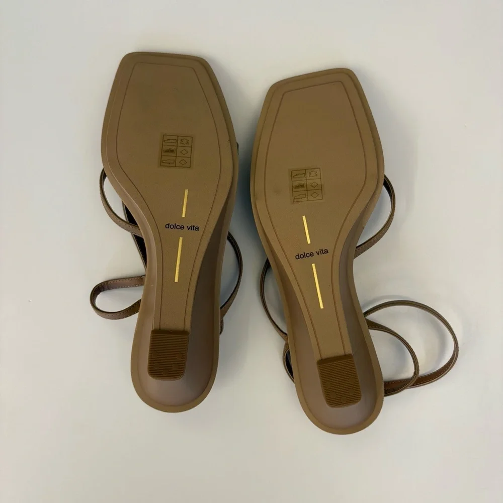 Dolce Vita || Gemini Wedge Sandals Strappy Tan Beige Nude 9.5‎ NWOB